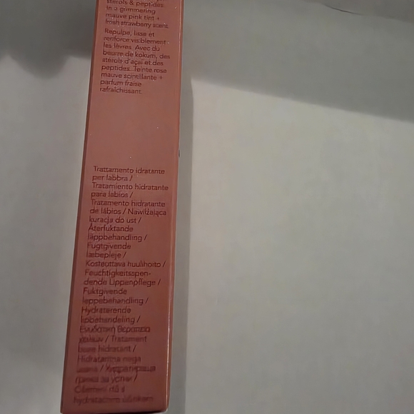 Ole Henriksen Pout Preserve Gimmer Peptide Lip Treatment- Strawberry Sorbet - Picture 4 of 6